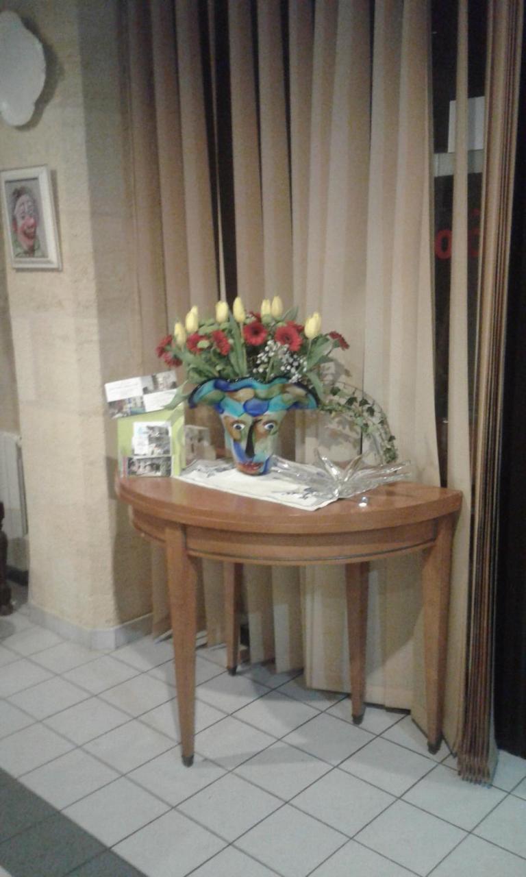 L'Etape Bed & Breakfast Vayres  Exterior foto